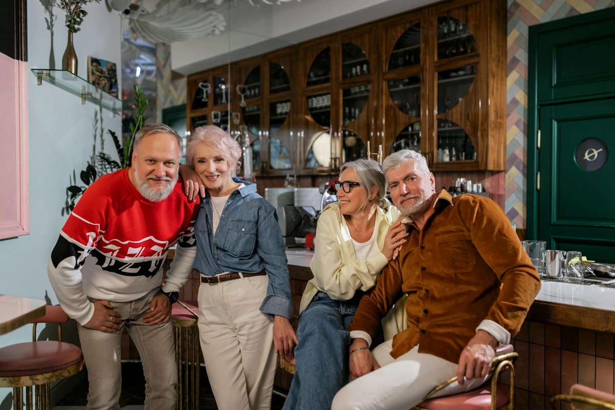 como hacer amigos nuevos con 70 años
