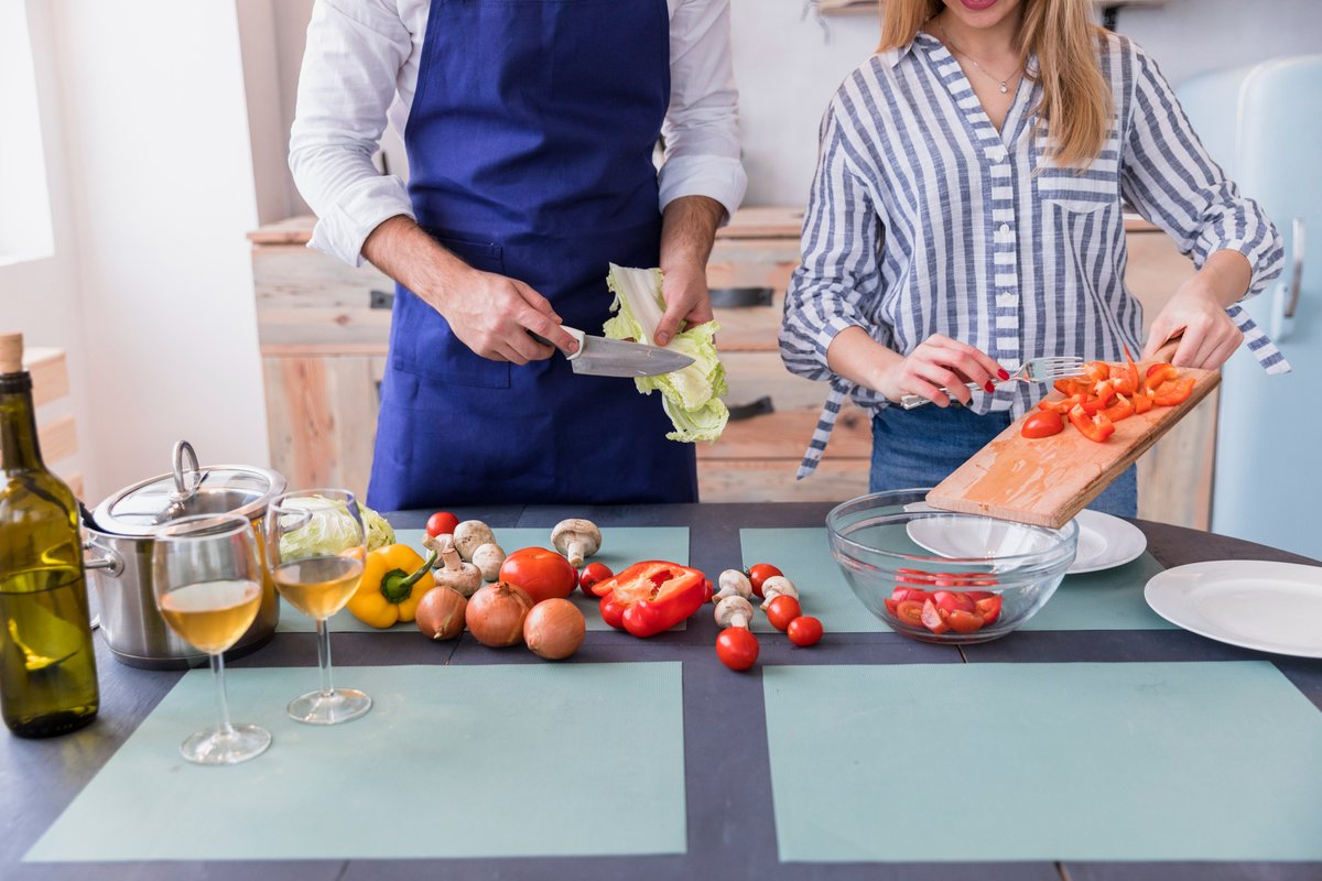 como hacer amigos nuevos en clase de cocina