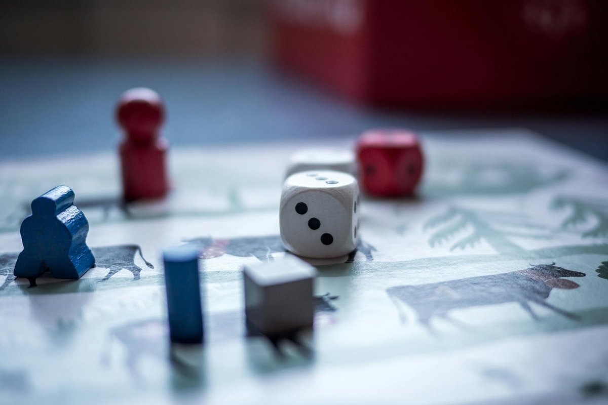 conocer gente nueva para jugar a juegos de mesa